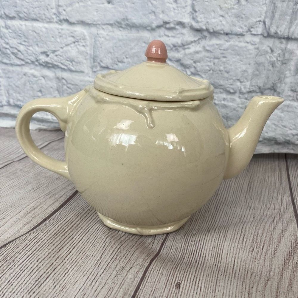 Teapot set w/leaves & grapes teapot sugar & creamer bowl ivory & pink - Picture 7 of 11